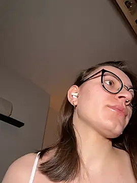 Lilly Soulmate online show from 02-03-26, 04:10