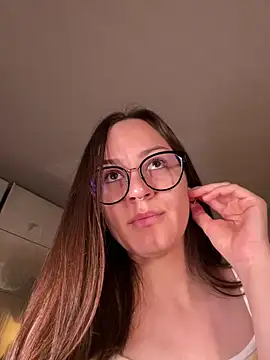 Lilly Soulmate online show from 03-28-26, 04:13