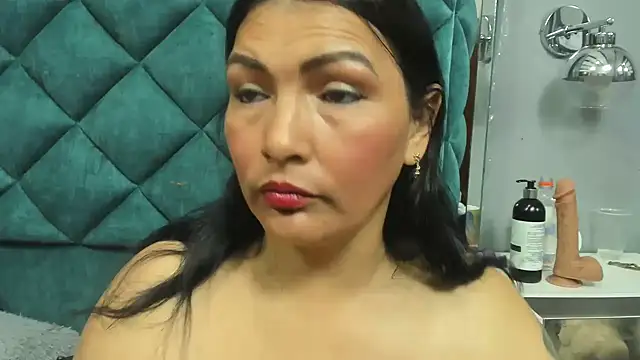 PENELOPELEWISs online show from 02-09-26, 03:26