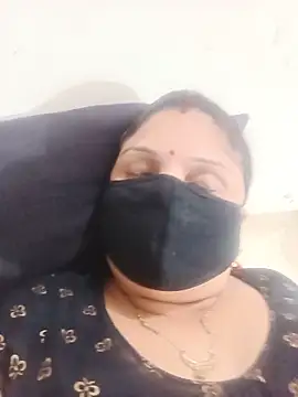 Snapshot of Cute-Aadhvita chatting on 06-12-26, 07:50 Cute-Aadhvita online show from 06-12-26, 07:50