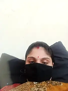 Snapshot of Cute-Aadhvita chatting on 10-19-25, 07:44 Cute-Aadhvita online show from 10-19-25, 07:44