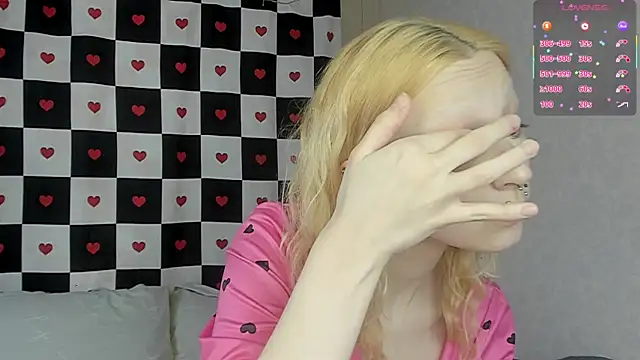 Lexy-Woorhez online show from 02-13-26, 08:58