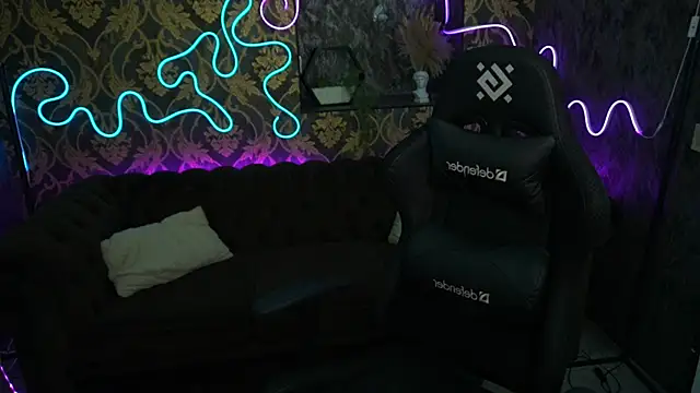 ShinyShyy online show from 03-13-25, 05:28