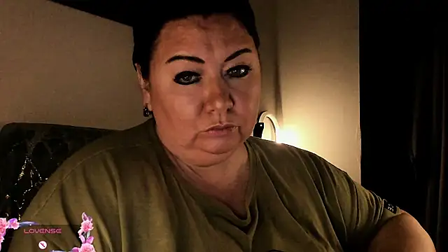 SexxyDreams1 online show from 09-10-25, 03:38