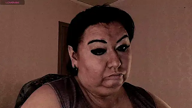 SexxyDreams1 online show from 02-09-26, 06:11