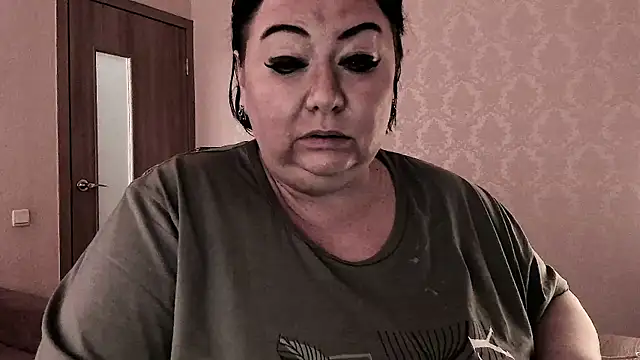 SexxyDreams1 online show from 12-21-25, 07:10