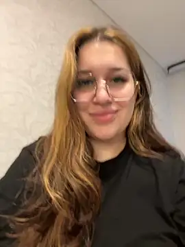 VikiDemi online show from 09-29-25, 02:12