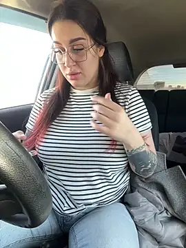 VikiDemi online show from 03-07-25, 12:01