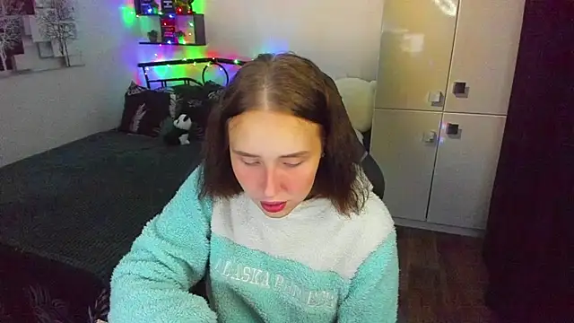 LinaTruly online show from 02-27-26, 10:20