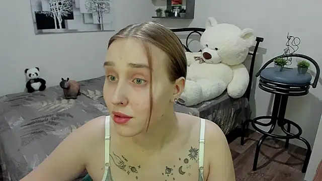 LinaTruly online show from 03-17-25, 09:24
