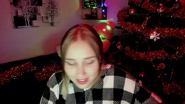 LinaTruly online show from 12-21-24, 02:30