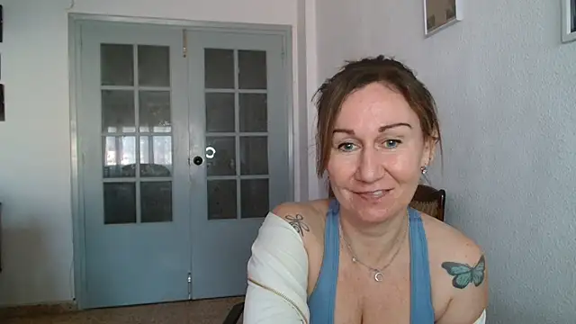 Snapshot of TamaraSweetxo chatting on 03-10-25, 05:07 TamaraSweetxo online show from 03-10-25, 05:07