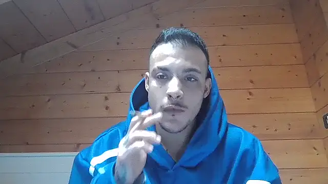 Snapshot of FTM98xxx chatting on 02-12-26, 11:54 FTM98xxx online show from 02-12-26, 11:54