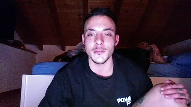 Snapshot of FTM98xxx chatting on 02-19-26, 07:22 FTM98xxx online show from 02-19-26, 07:22