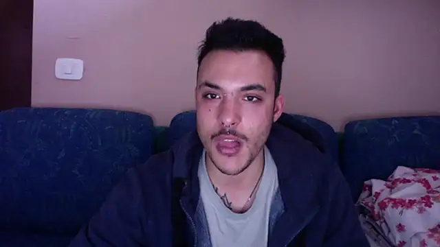 Snapshot of FTM98xxx chatting on 03-24-26, 03:12 FTM98xxx online show from 03-24-26, 03:12