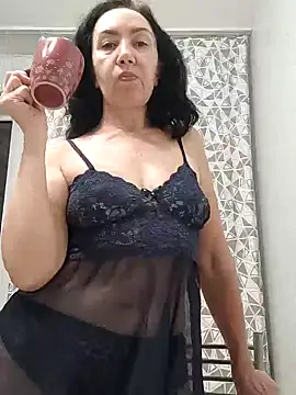 SweetBerryBella online show from 01-17-25, 05:30