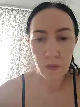 SweetBerryBella online show from 03-05-25, 11:06