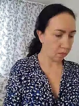 SweetBerryBella online show from 03-12-25, 07:02