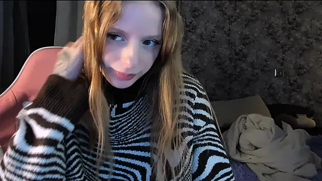 Snapshot of Inma_Lewdness chatting on 10-22-25, 08:52 Inma Lewdness online show from 10-22-25, 08:52