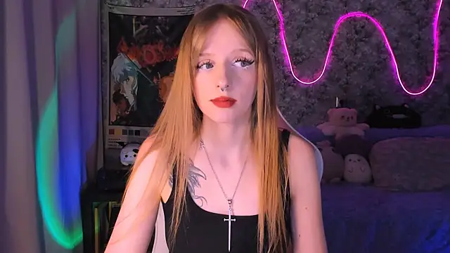 Snapshot of Inma_Lewdness chatting on 03-06-25, 08:37 Inma Lewdness online show from 03-06-25, 08:37