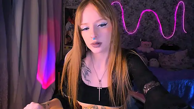 Snapshot of Inma_Lewdness chatting on 02-20-25, 06:35 Inma Lewdness online show from 02-20-25, 06:35