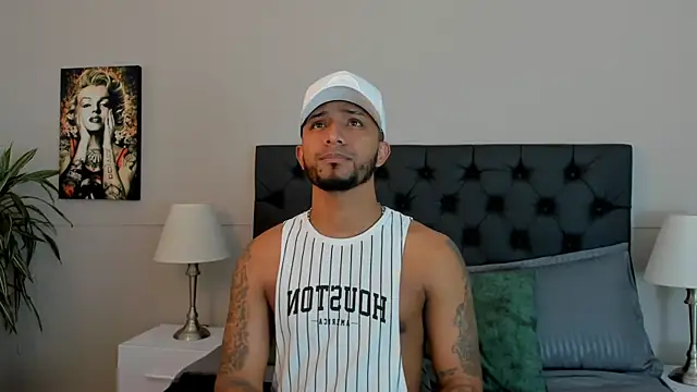 Robin Rief online show from 10-11-25, 03:29