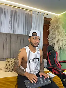 Robin Rief online show from 02-09-26, 03:59