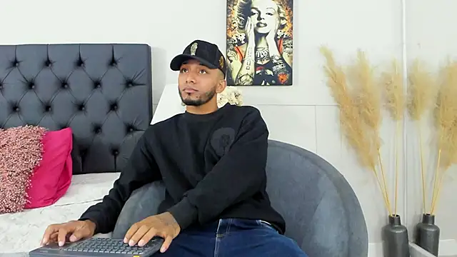 Robin Rief online show from 03-15-25, 03:29