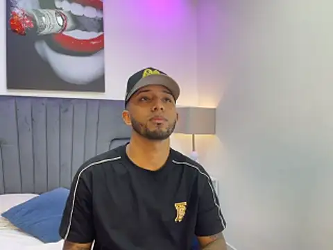 Robin Rief online show from 03-07-26, 03:35