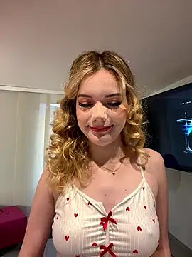 NicoleCut online show from 01-11-26, 11:17