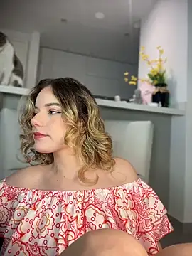 NicoleCut online show from 06-01-26, 09:42