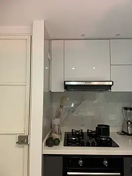 NicoleCut online show from 03-11-26, 10:09