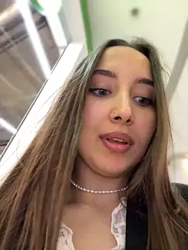 VelvetVixenI online show from 04-12-26, 05:05