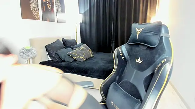 AlluringAriel online show from 02-08-26, 07:22