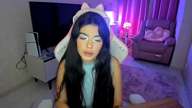 AlluringAriel online show from 09-30-25, 05:41