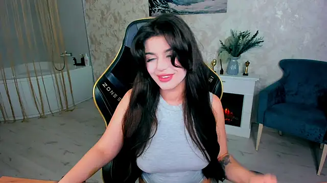 AlluringAriel online show from 05-18-26, 03:39