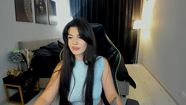 AlluringAriel online show from 09-19-25, 11:25