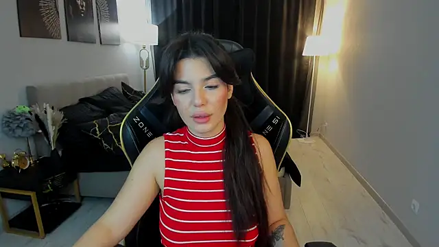 AlluringAriel online show from 09-17-25, 07:16