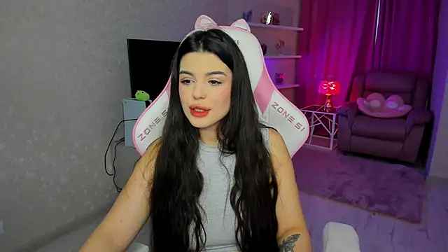 AlluringAriel online show from 04-05-26, 11:28