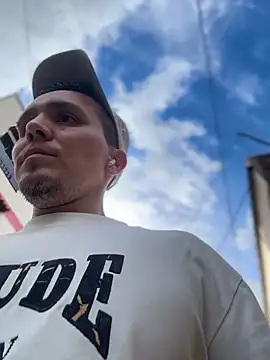 adam-rivera online show from 04-02-26, 09:54