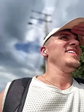 adam-rivera online show from 09-23-25, 07:43