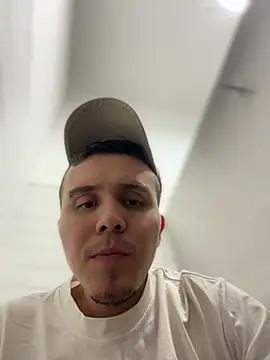 adam-rivera online show from 04-21-26, 01:42