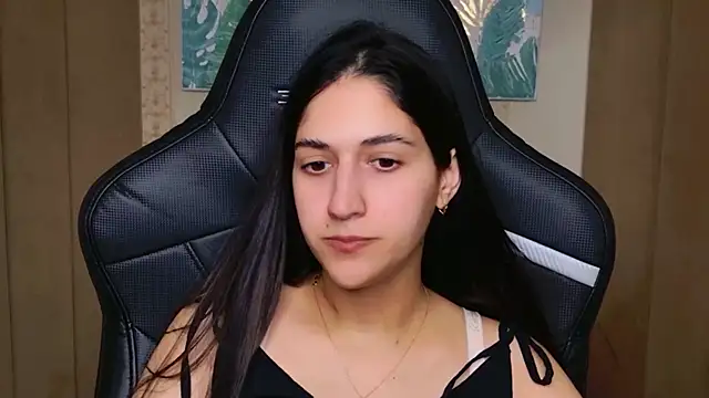 Teresa Stane online show from 12-17-25, 05:34