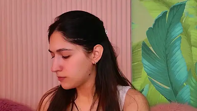 Teresa Stane online show from 12-16-25, 05:33