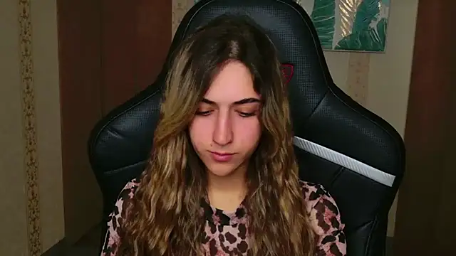 Teresa Stane online show from 09-22-25, 05:24