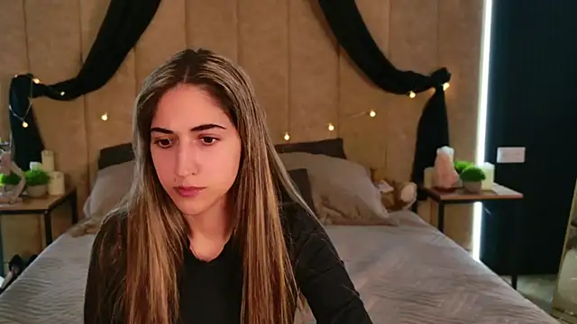 Teresa Stane online show from 03-18-25, 05:34