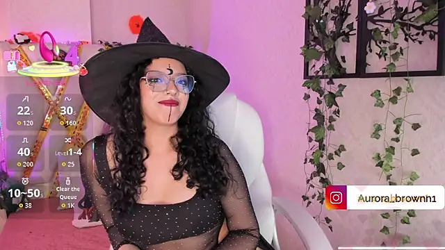 Aurora Brownn online show from 10-27-25, 04:35