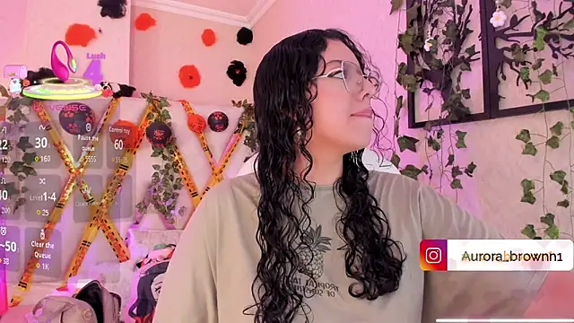 Aurora Brownn online show from 10-23-25, 04:33