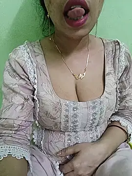 Haniya-143 online show from 07-20-26, 01:24