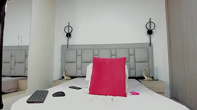 JEFFREY COTTOM online show from 02-05-26, 11:50